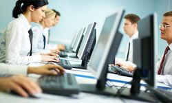 Arefe günü bankalar, noterler ve eczaneler açık mı?