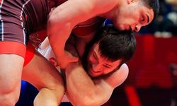 Milli güreşçi Alperen Berber Avrupa üçüncüsü oldu!