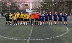 Ankara Üniversitesi'nde futbol heyecanı: 7 Nisan'ın kazananları açıklandı!