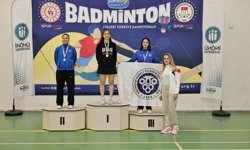 Ankara Üniversitesi Badminton'da zirveye koştu: Süper Lig'de çifte başarı!
