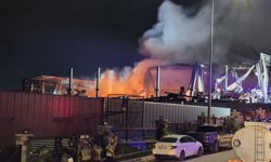 Ankara’da ilaç fabrikası yangında küle döndü!