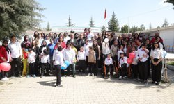 Kahramankazan’da otizm farkındalığı için renkli etkinlik