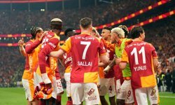 Galatasaray’dan Fenerbahçe’ye 3 gollü darbe! Puan farkı 7’ye çıktı