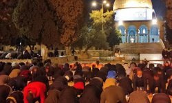 41 günlük zulüm sona erdi! Mescid-i Aksa yeniden ibadete açıldı