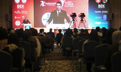 Ankara’da Eczacılık Zirvesi Başladı