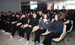 Ankara Mamak’ta Gençlerden “Gelecek Benim Ellerimde” Mesajı