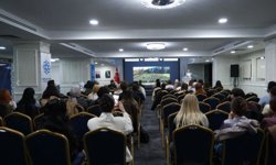 Bağımlılık tedavisi Ankara'da masaya yatırıldı