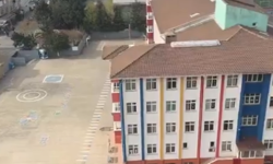 Sıralar boş bahçeler sessiz! Veliler korkuyor