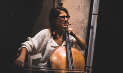 Adasu Akın kimdir? Adasu Akın kaç yaşında? Adasu Akın Kadın Marşı