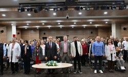 Ankara’da “Engelsiz Hayatlar” Temalı Program İlgi Gördü: Metin Şentürk Sahne Aldı