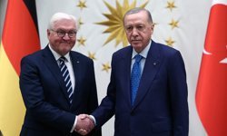 Ankara-Berlin hattında kritik temas: Cumhurbaşkanı Erdoğan Steinmeier ile görüştü