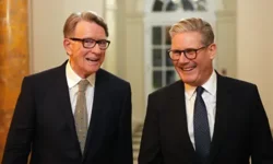 İngiltere Başbakanı'ndan Epstein olayı için tarihi itiraf! "Mandelson'ı atamamalıydım"