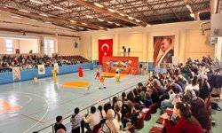 İncek'te renkli gösteri: Uluslararası Madagaskar Sirki Ankara'da sahne aldı!