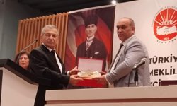 ERGİN DURSUN YENİDEN BAŞKAN