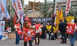 Ankara'da sendikalardan güvenli eğitim çağrısı: Eğitimciler bakanlık önünde toplandı!