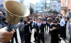 Okullarda yeni güvenlik dönemi: Üniforma dedektör ve çıkış yasağı geldi