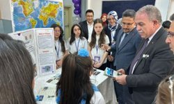 Ankara Yenimahalle’de Bilim Rüzgârı: TÜBİTAK 4006 Sergisi Yoğun İlgi Gördü