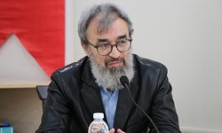 Kağıt Ev Söyleşileri başladı! Yazar Ali Necip Erdoğan'dan dikkat çeken sözler