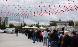 Ankara’da ucuz et izdihamı! Uzun kuyruklar oluştu