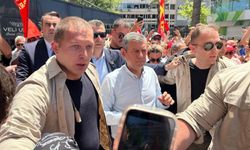 Özgür Özel'in İzmir programında ortalık karıştı! TOMA'lar geldi, kalabalık Gündoğdu'ya yöneldi