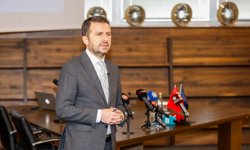 BİK Genel Müdürü Çay’dan Uyarı: “Teyit Edemediğiniz Haber Gerçek Değildir”