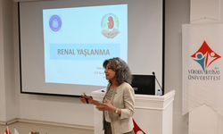 Sağlıklı Yaşlanma Ankara'da Masaya Yatırıldı