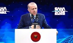 Erdoğan’dan SAHA EXPO 2026’da dikkat çeken mesajlar: 'Türkiye istikbaline göz dikenin bileğini bükecek güçtedir'