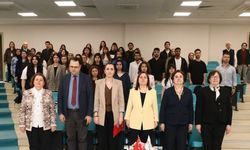 Ankara’da dikkat çeken panel: Dijitalleşme aileyi nasıl etkiliyor?