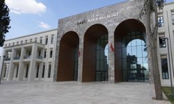 Süper hücre Gaziantep'i vurdu: Çatılar uçtu, 39 okulda eğitim durduruldu!