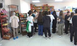Okul kantinlerinde köklü değişim: Okul Gıdası logosu zorunlu oluyor!