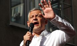 Özgür Özel’den yeni parti iddialarına net yanıt!
