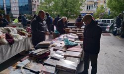 Ankara'nın soğuk havası Ayrancı Antika Pazarını vurdu!