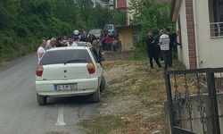 Sulama hortumuyla kendini astı!