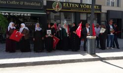 Van'da evlat nöbeti! PKK'nın kaçırdığı çocukları için 120 haftadır mücadele ediyorlar
