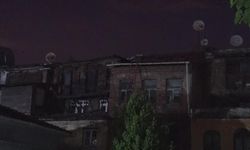 İstanbul'da 400 yıllık handa yangın çıktı! İtfaiyenin müdahalesi faciayı önledi