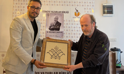 Gökhan Özcan Ankara’da konuştu: “Yazı masaya oturunca başlar”