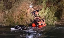 Tunceli'de otomobil 60 metre taklalar atarak nehre yuvarlandı: Genç kadın hayatını kaybetti!