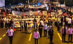 15 Temmuz'un 10. Yılında Beştepe'de tarihi yürüyüş! Binlerce kişi Külliye'ye yürüdü