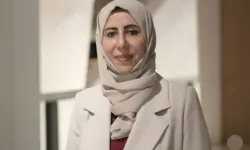 Yemen'de tarihi atama! İlk kadın dışişleri bakanı göreve başladı