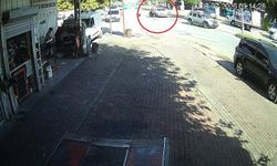 Manavgat'ta korkunç kaza! Motosiklet sürücüsü park halindeki aracın altına girdi