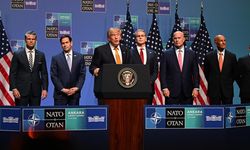 Trump’tan zirve sonrası kritik açıklamalar: ABD’ye Air Force One ile dönmüyor
