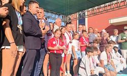 Bakan Bak'tan Marmaris'e dev müjde! Olimpik yüzme havuzu yapılacak