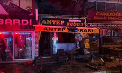 Küçükçekmece’de restoran bacasında çıkan yangın iş merkezine sıçradı