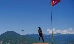 Türk Yıldızları prova uçuşuyla nefes kesti!