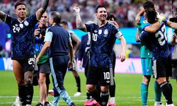 Dünya Kupası Yarı Finalinde Pankart Krizi: Arjantin'e FIFA'dan Ağır Ceza Bekleniyor