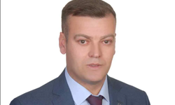 AK Parti'de dikkat çeken ayrılık! Belediye Başkanı İsa Atay partisinden istifa etti