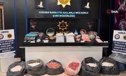 Ankara'de zehir tacirlerine ağır darbe! Bu malzemelerle yüz binlerce hap üreteceklerdi...
