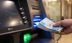 Kartınızı ATM'ye takmadan önce buna mutlaka bakın! Hesabınızı boşaltabilirler