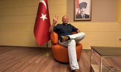Theo Francken'den Atatürk paylaşımı sonrası özür: Tepki çeken fotoğrafını sildi