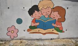 Altındağ'da örnek dayanışma! Bir kutu boya okulu rengârenk bir eğitim yuvasına dönüştürdü